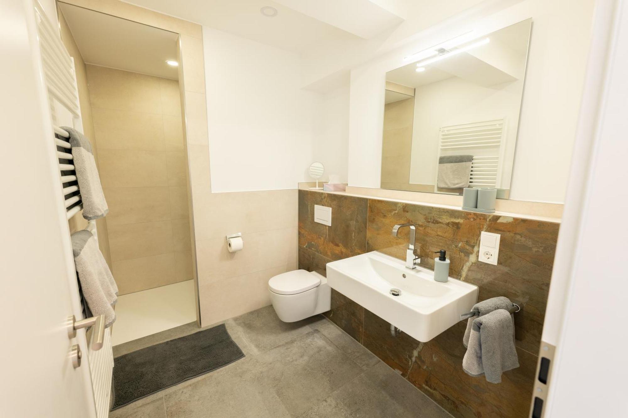 Apartamento Ahrpartments